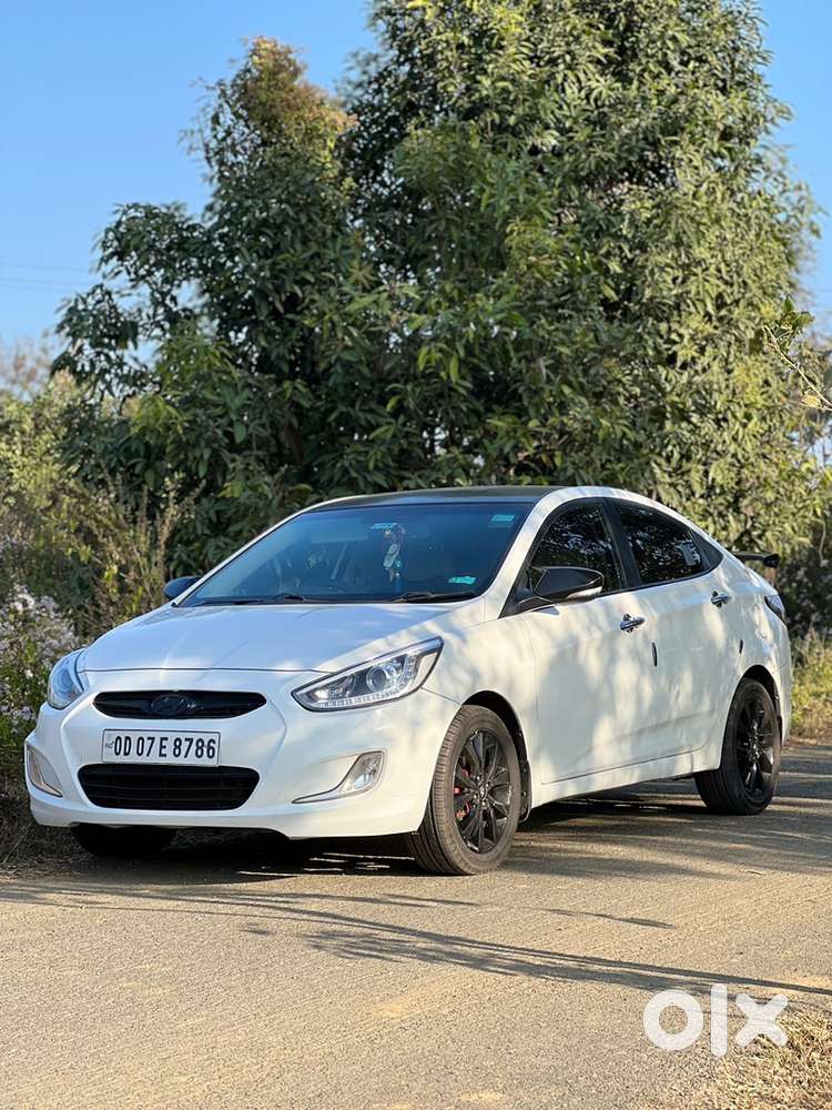 Hyundai Fluidic Verna Diesel Manual 2014
