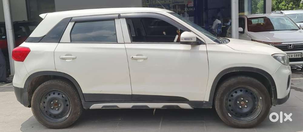 Maruti Suzuki Brezza, 2022, Petrol