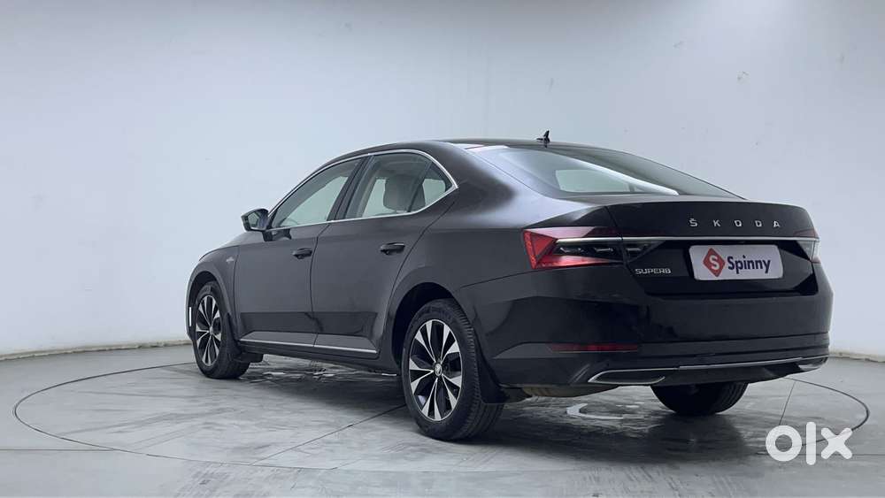 Skoda Superb L&k 1.8 Tsi At, 2021, Petrol