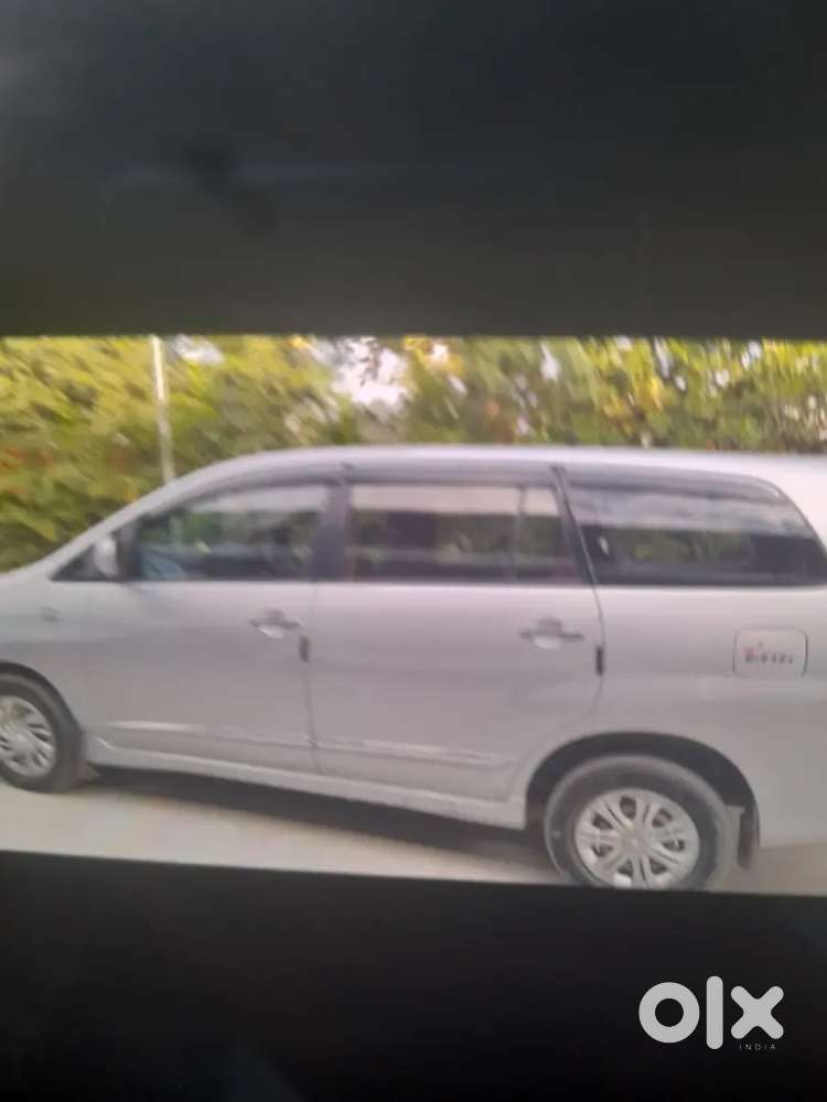 Toyota Innova 22015 Diesel 230000 Km Driven