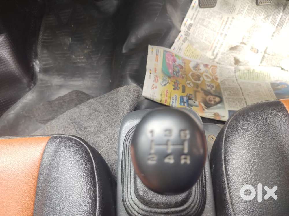 Maruti Suzuki Eeco 5 Str With A/c+htr, 2016, Petrol