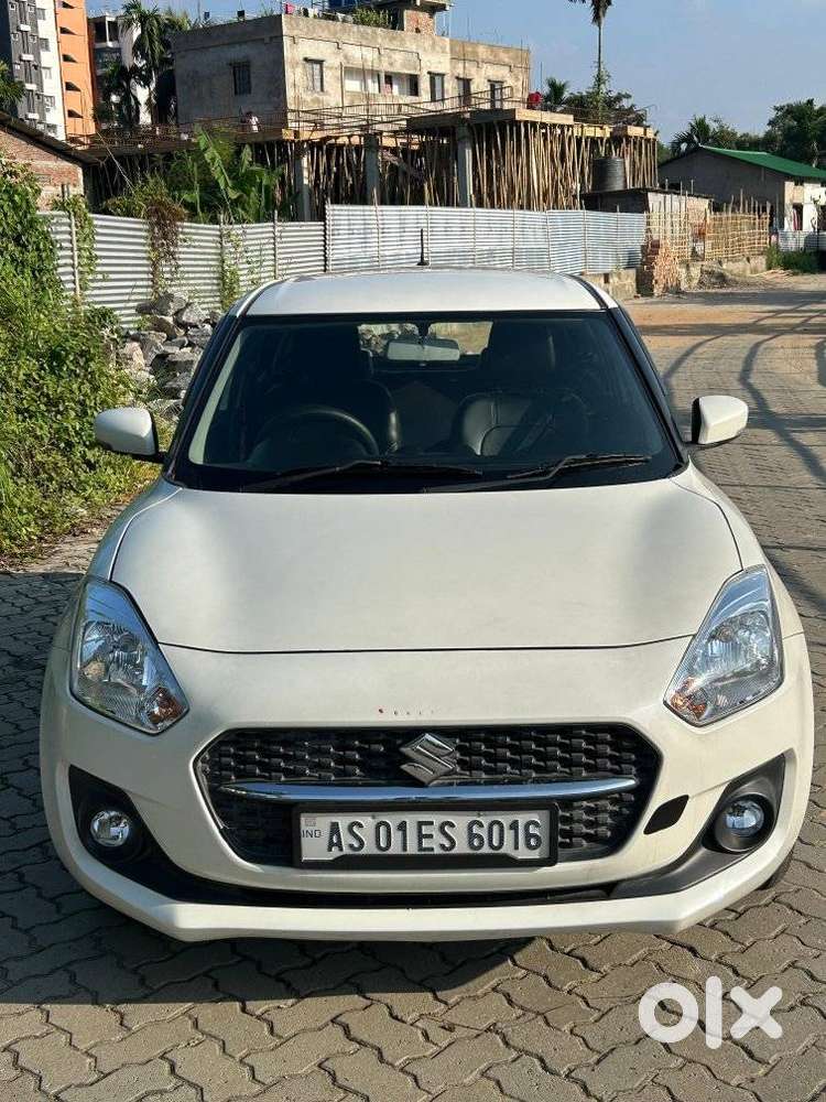 Maruti Suzuki Swift Vxi + Manual, 2021, Petrol