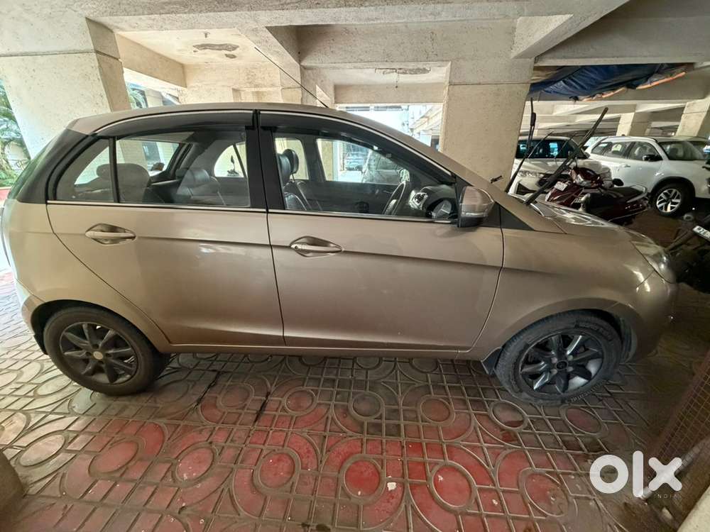 Tata Bolt Petrol 2015