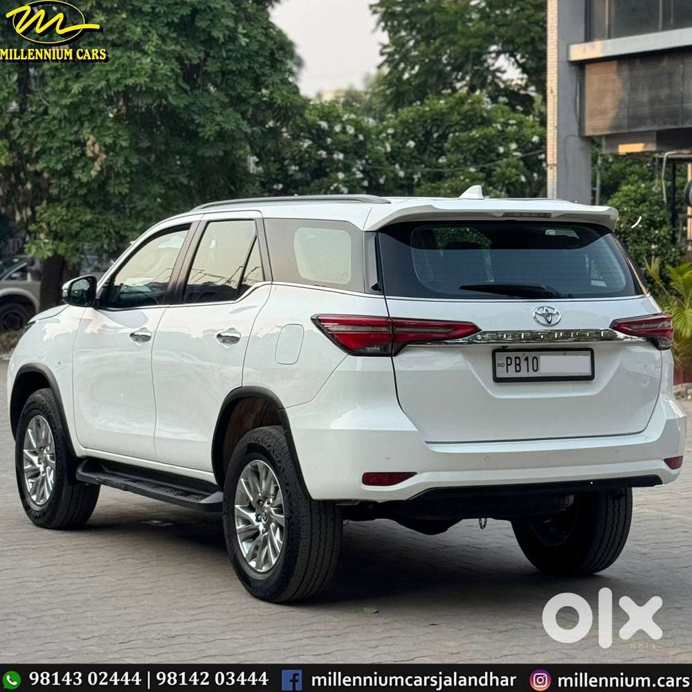 Toyota Fortuner [2021-ongoing] 2.8 2wd Diesel At, 2022, Diesel