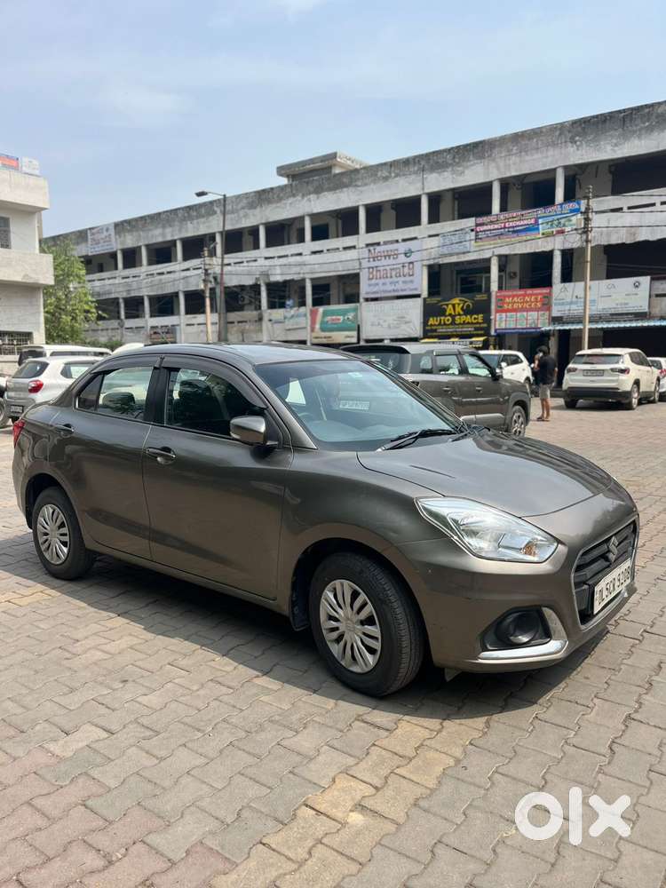 Maruti Suzuki Swift Dzire 1.3 Vxi, 2020, Petrol