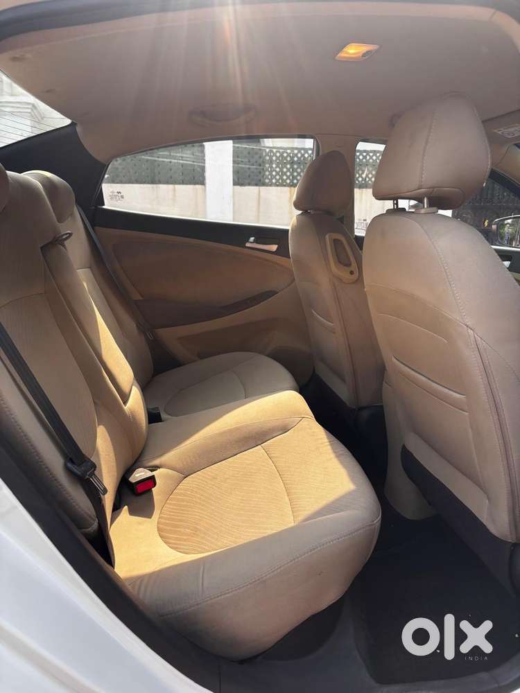 Hyundai Verna Vtvt 1.6 Sx, 2015, Petrol
