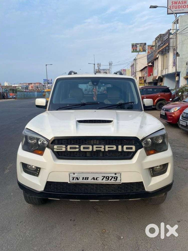 Mahindra Scorpio S10, 2015, Diesel
