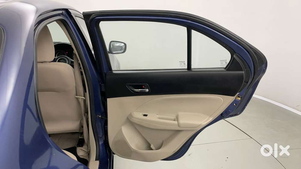 Maruti Suzuki Dzire 1.2 Vxi Amt, 2017, Petrol