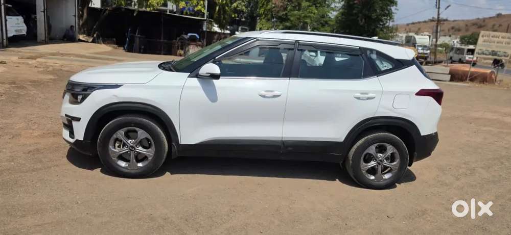 Kia Seltos With Company Service Record With Good Tyre Condition