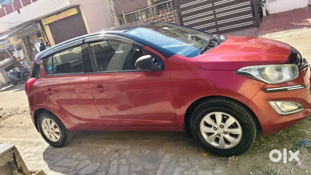 Hyundai I20 2013 Petrol Well Maintained