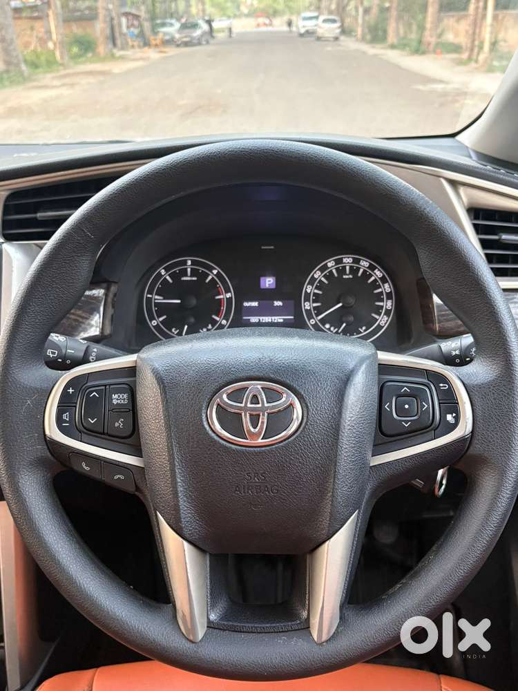 Toyota Innova Crysta 2.8 Gx At 7 Str, 2018, Diesel