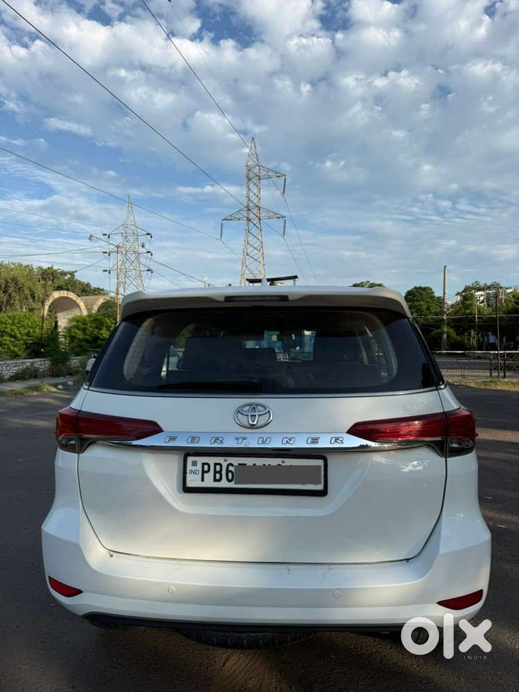 Toyota Fortuner 2.8 2wd Mt, 2018, Diesel