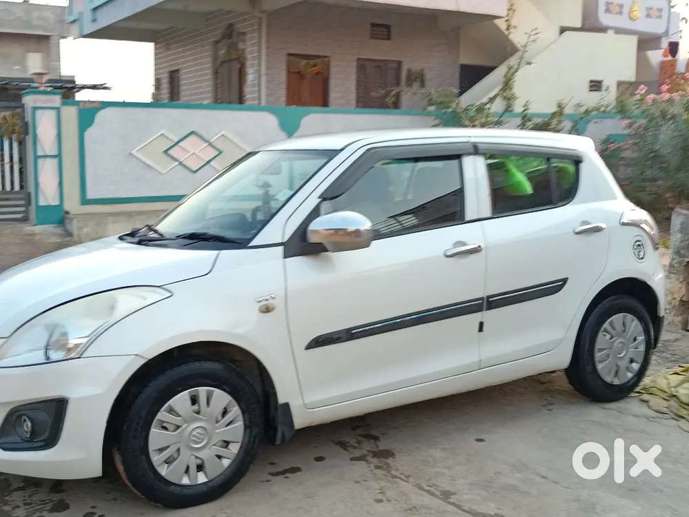 Maruti Suzuki Swift 2015 Petrol 118000 Km Driven