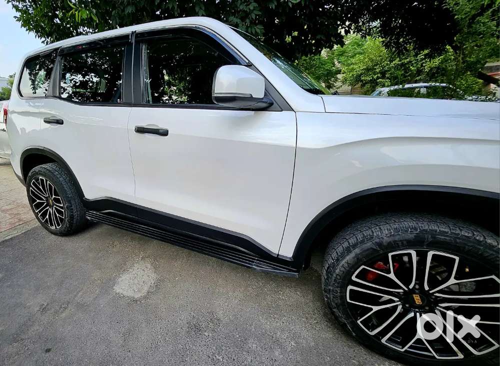 Mahindra Scorpio N Z2 7str 2024 Model