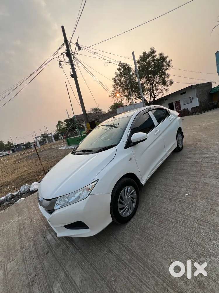 Gadi Mai Koi Kaam Nahi Hai