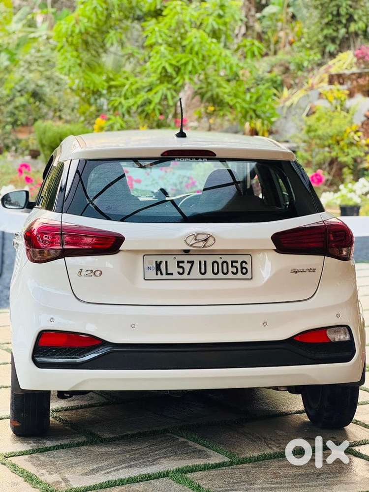 Hyundai I20 2019 31,000 Km Driven Petrol Automatic