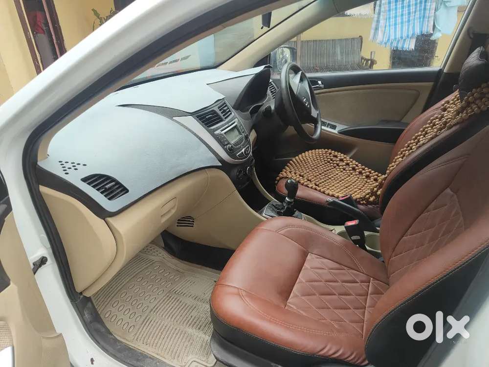 Hyundai Verna Fluidic 1.4 Petrol 2011