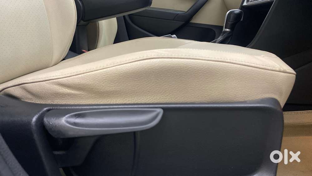 Volkswagen Vento 1.2 Tsi Highline At, 2019, Petrol