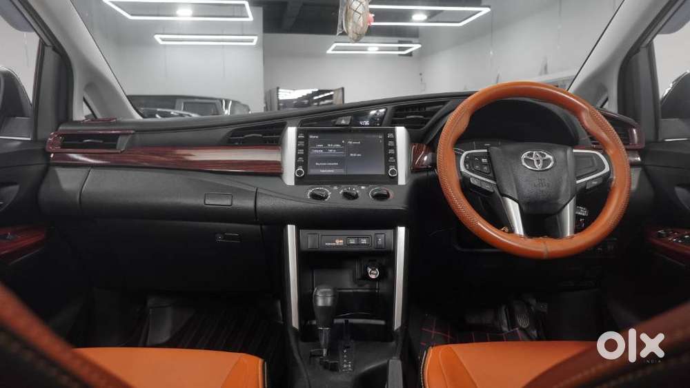 Toyota Innova Crysta [2020-ongoing] 2.4 Gx At 8 Str, 2021, Diesel