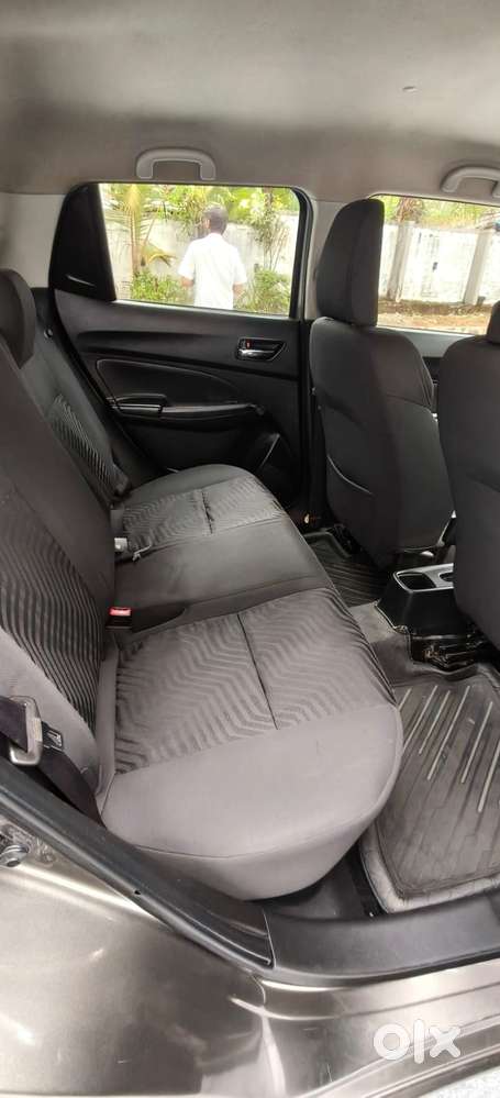 Maruti Suzuki Swift Vxi + Manual, 2019, Petrol