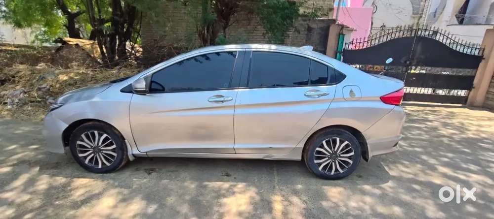 2nd Owner Honda City 2017 V Mt Sunroof