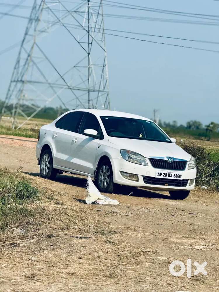 Skoda Rapid 2013 Diesel Well Maintained