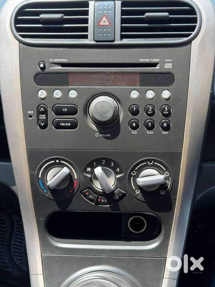 Maruti Suzuki Ritz Zxi, 2011, Petrol