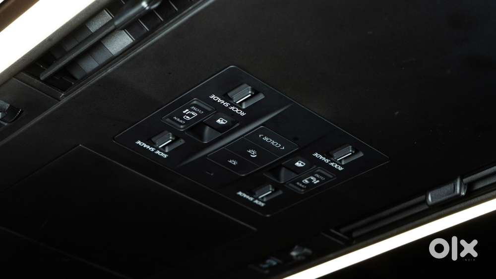 Toyota Vellfire Vip – Executive Lounge, 2025, Petrol