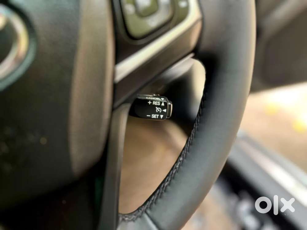 Toyota Camry Hybrid, 2018, Petrol