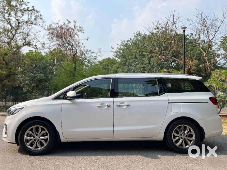 Kia Carnival Limousine, 2021, Diesel