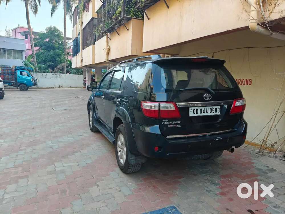 Toyota Fortuner Diesel Manual 2012
