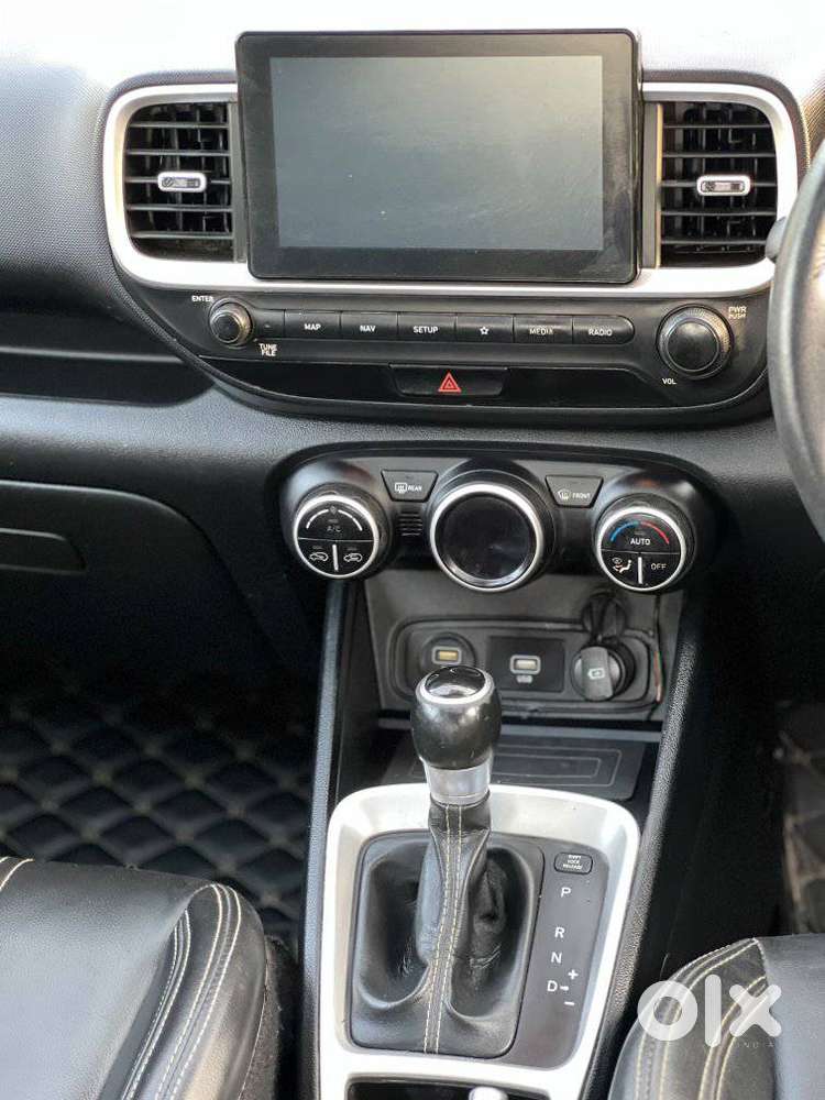 Hyundai Venue Sx Turbo, 2020, Petrol