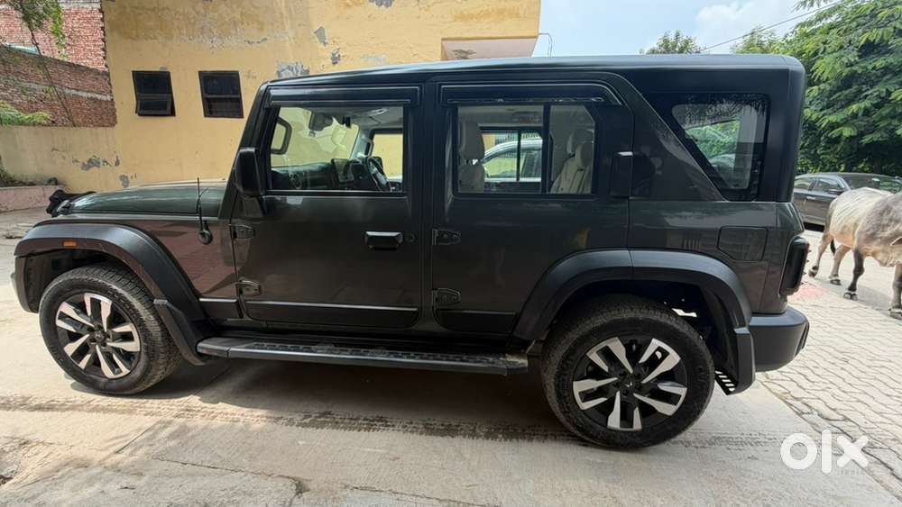 Mahindra Thar Roxx 2025 Petrol Automatic
