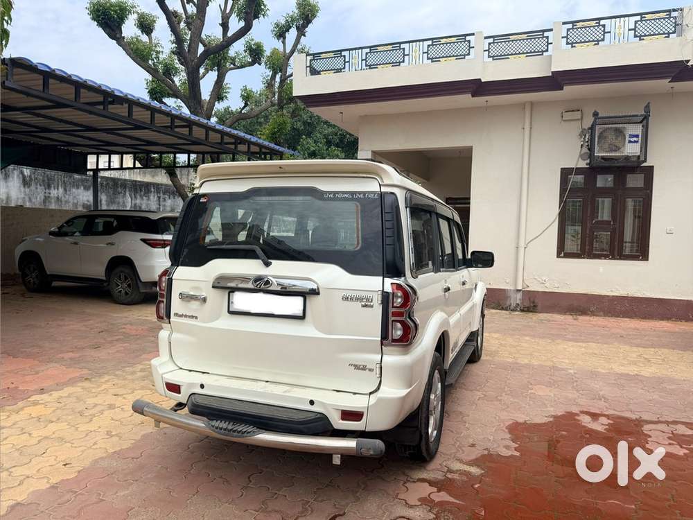 Mahindra Scorpio S11 Classic 2019