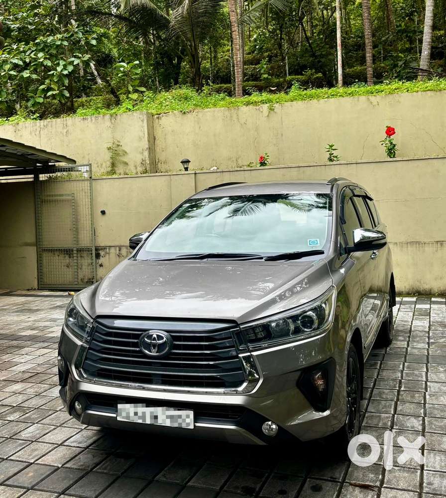 Toyota Innova Crysta 2016 Diesel Original Kerala(kl 58)