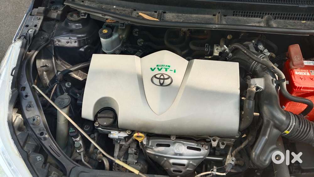 Toyota Yaris J Cvt, 2018, Petrol