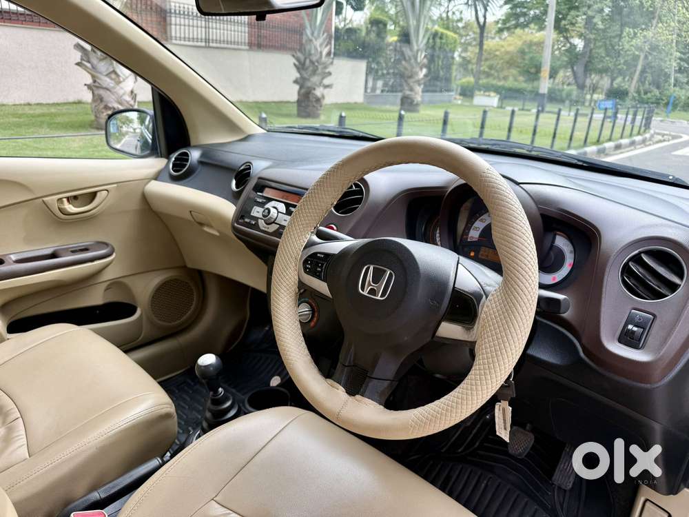 Honda Brio S (o) Mt, 2013, Petrol