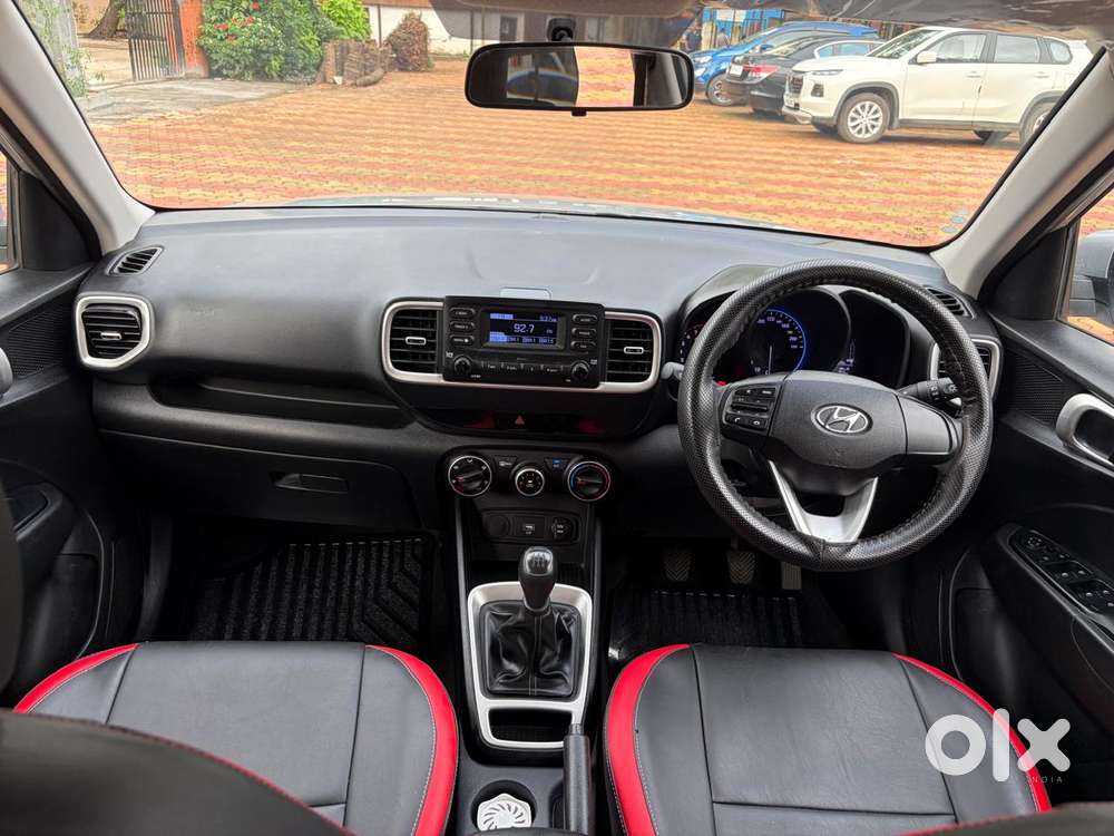 Hyundai Venue S, 2020, Petrol