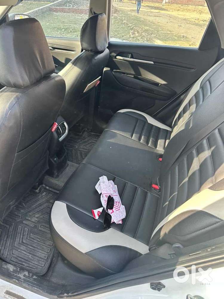 Kia Sonet 2023 Petrol Well Maintained