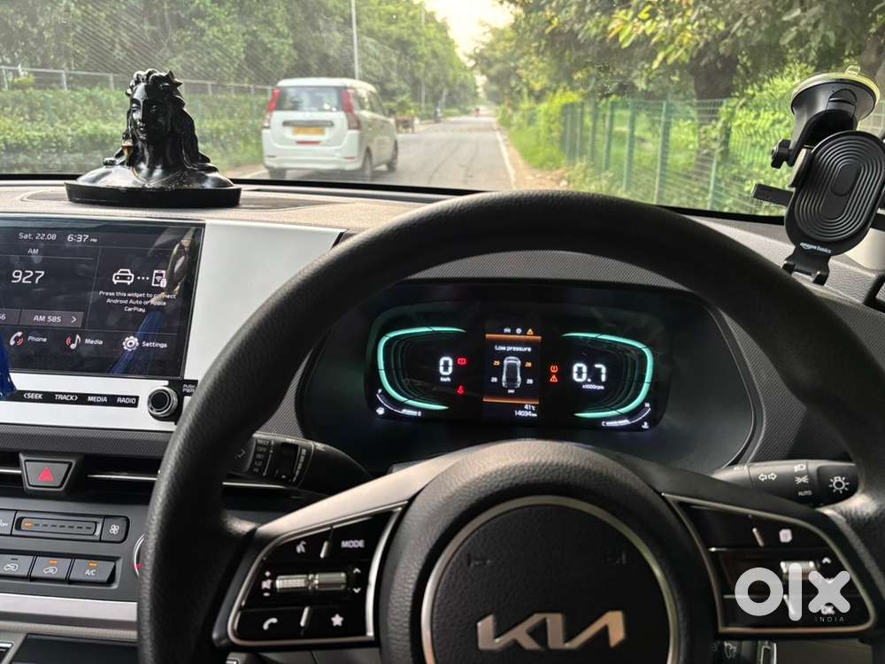 Kia Carens 2022 Petrol