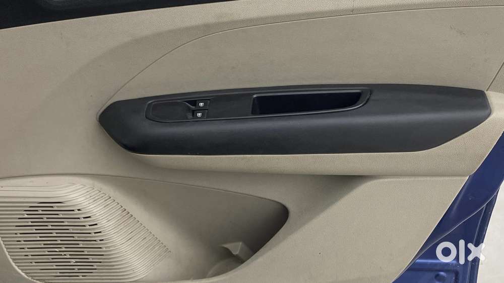 Renault Triber Rxl, 2020, Petrol