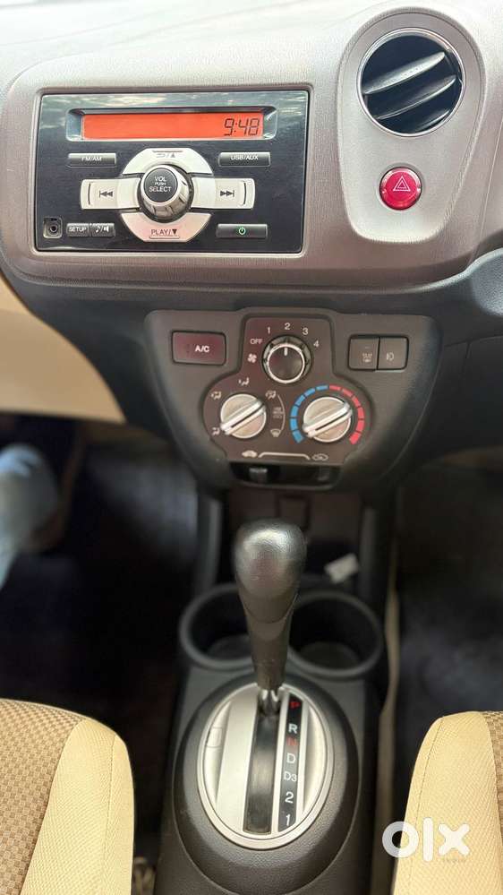 Honda Brio 2013-2016 Vx At, 2013, Petrol