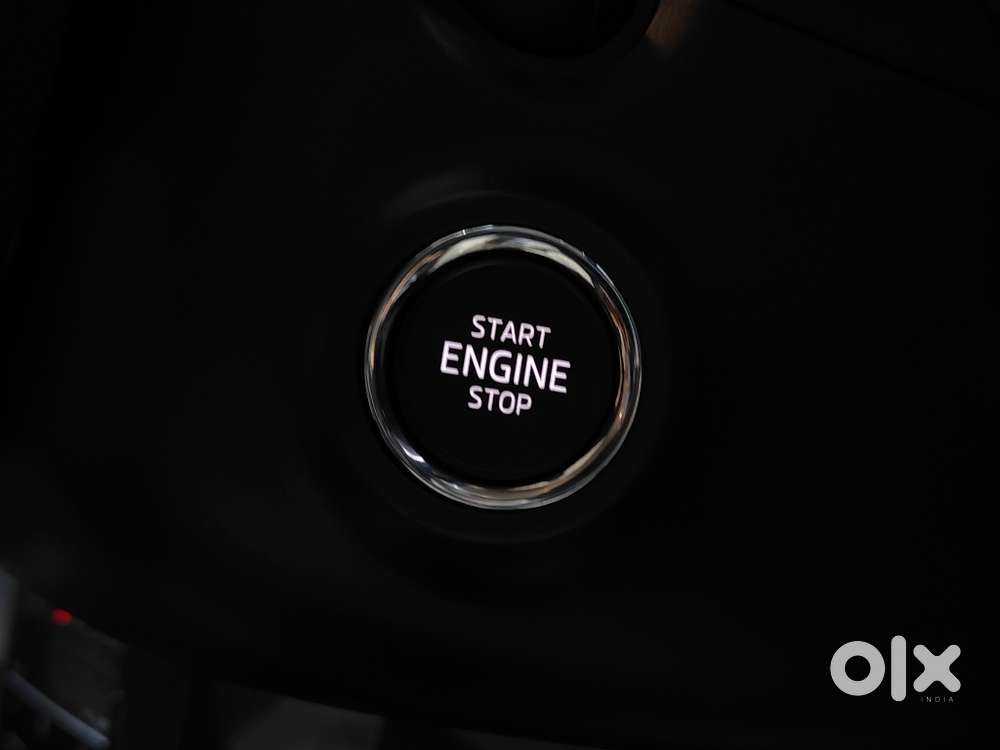 Skoda Kushaq 1.0 Tsi Style At, 2024, Petrol