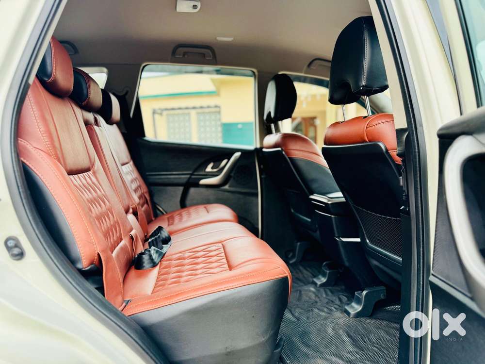 Mahindra Xuv500 W7, 2019, Diesel