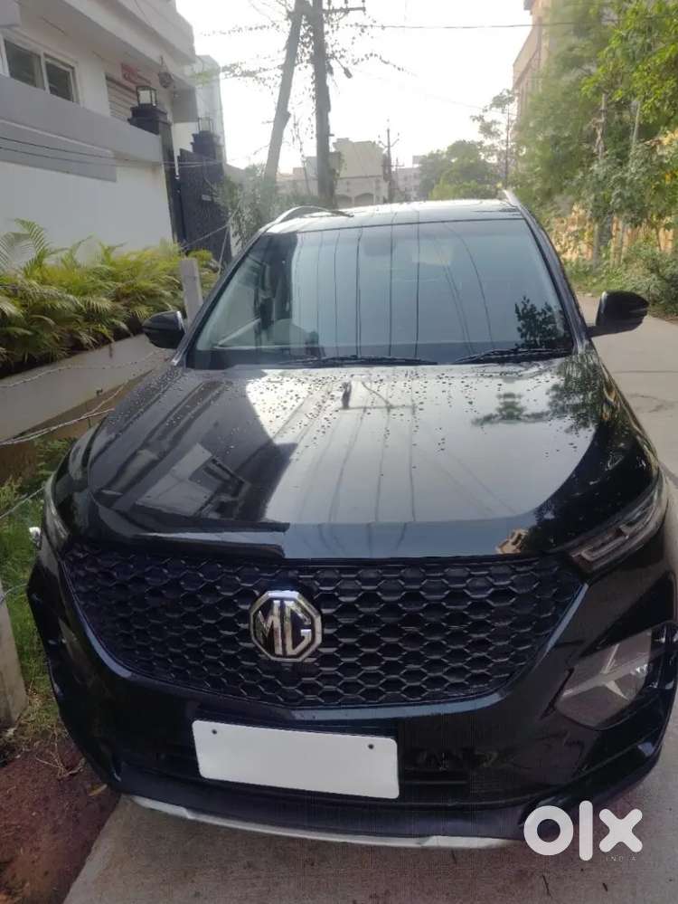 Mg Hector Plus 2021 ,automatic, Petrol , 6seater ,65000 Km Driven