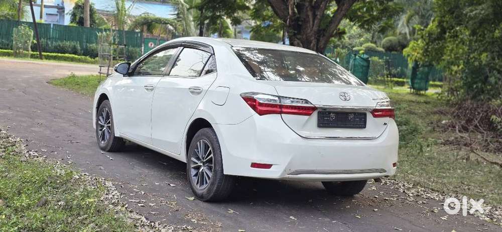 Toyota Corolla Altis Vl At, 2017, Petrol