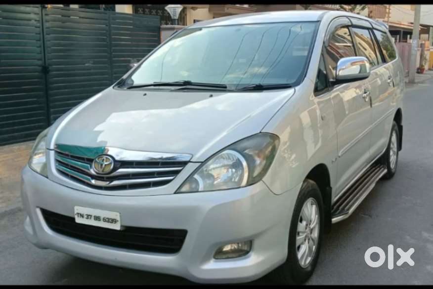 Toyota Innova 2.5 V 7 Str, 2011, Diesel