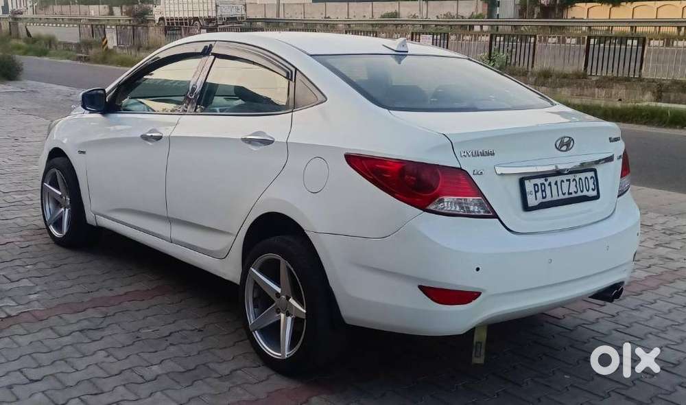 Hyundai Verna Crdi 1.6 Sx, 2011, Diesel