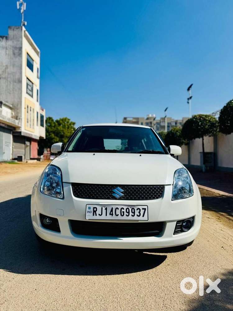 Maruti Suzuki Swift 2009 Diesel 93000 Km Driven