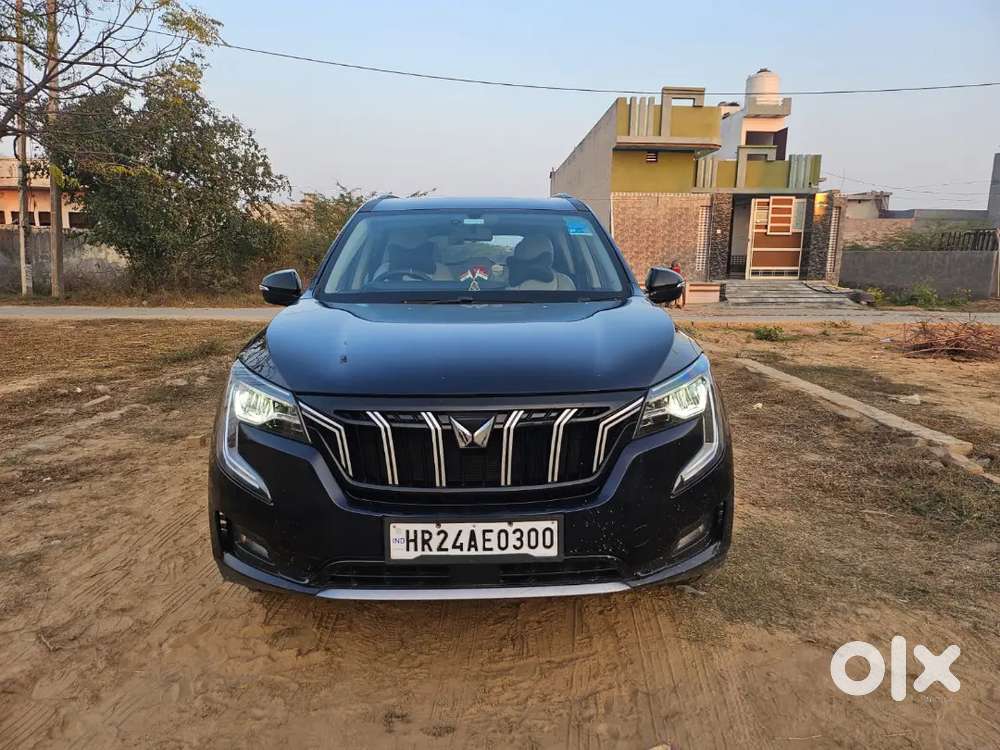 Mahindra Xuv700 2022 Petrol 100000 Km Driven